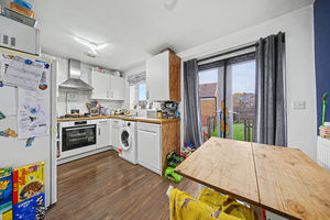 Masefield Avenue Holmewood